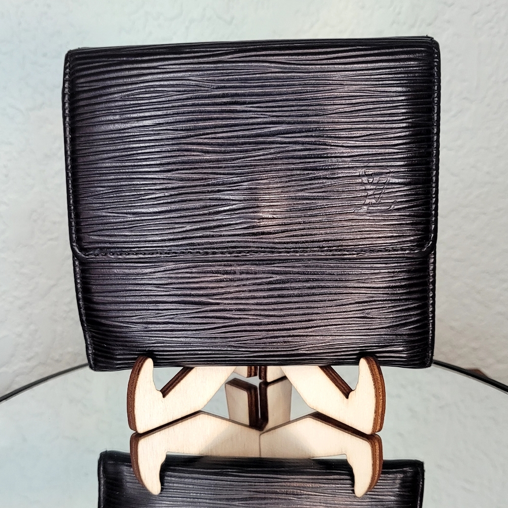 Louis Vuitton ELISE EPI Wallet